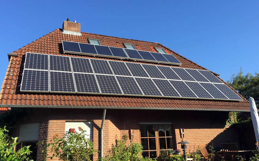 PV-Anlage - Deutsch Evern | 7.6 kWp mit E3-DC-Hauskraftwerk S10 E 6.9 kWh inkl. Notstrom- EFH PV-Anlage - Deutsch Evern | 7.6 kWp mit E3-DC-Hauskraftwerk S10 E 6.9 kWh inkl. Notstrom- EFH